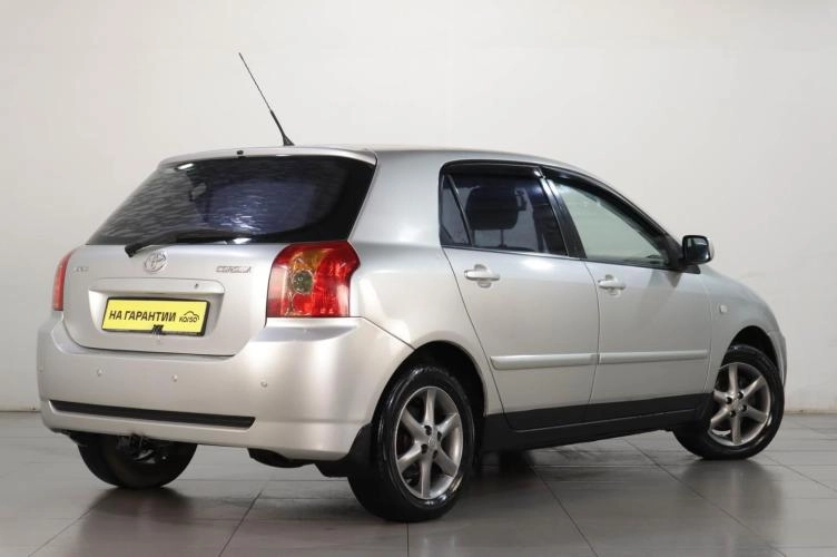 Toyota Corolla 6 из 6