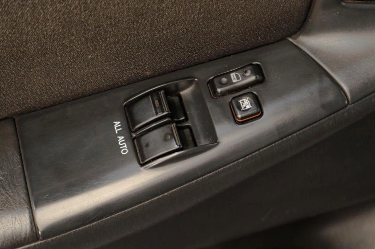 Toyota Corolla 8 из 17