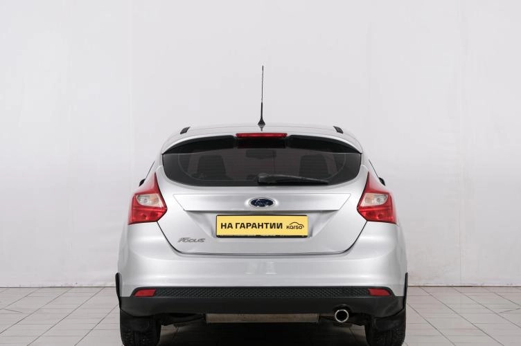 Ford Focus 5 из 6