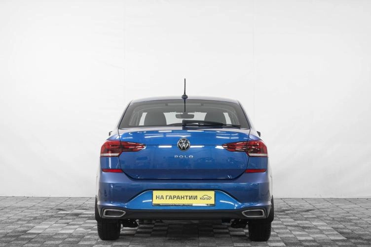 Volkswagen Polo 5 из 6