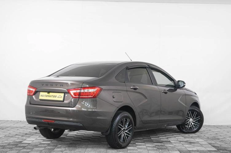 ВАЗ (LADA) Vesta 6 из 6