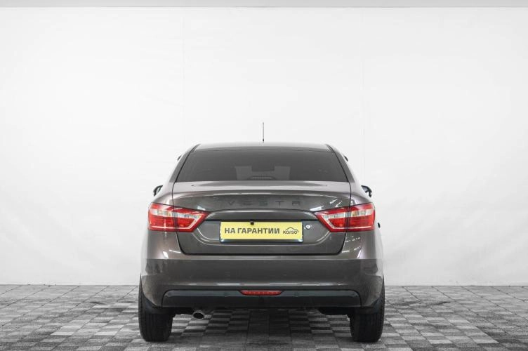 ВАЗ (LADA) Vesta 5 из 6