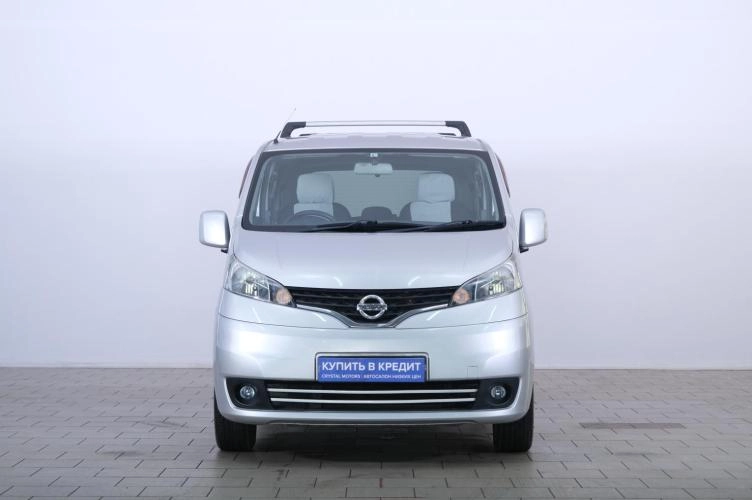 Nissan NV200 2 из 6