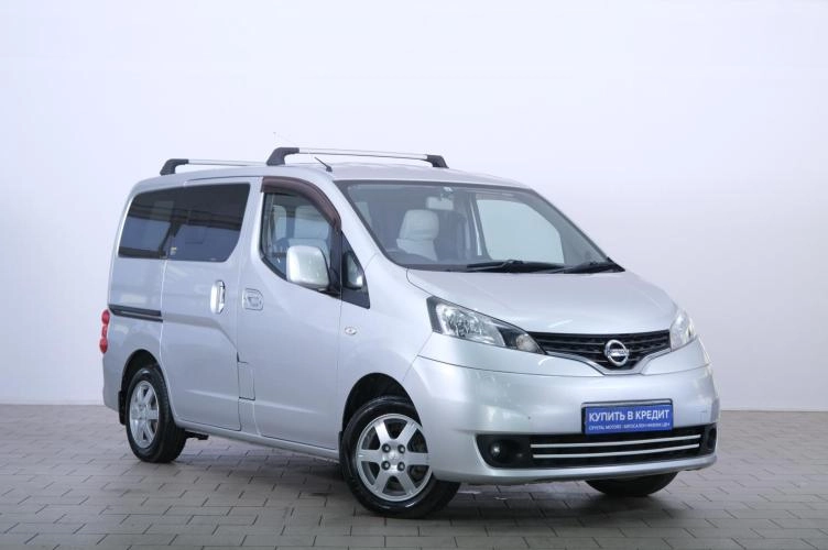 Nissan NV200 1 из 6