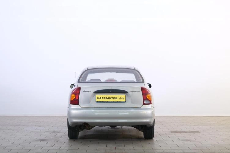 Chevrolet Lanos 5 из 6