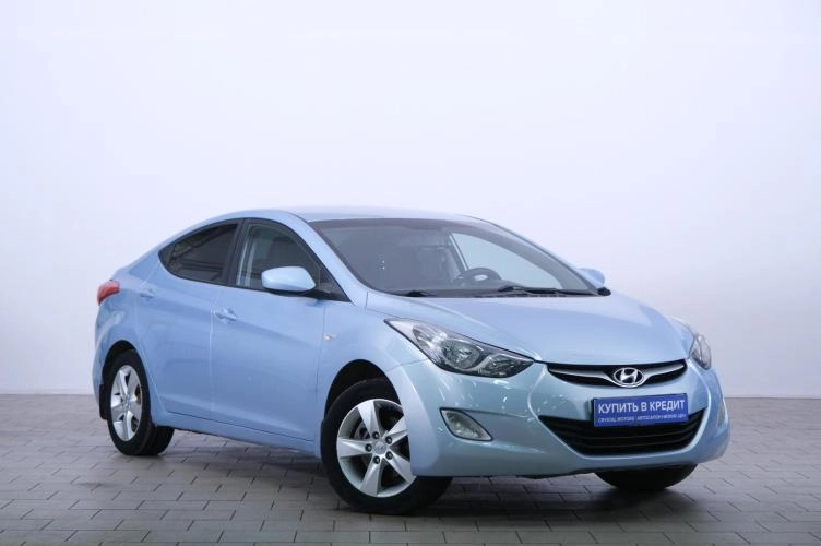 Hyundai Elantra 1 из 6