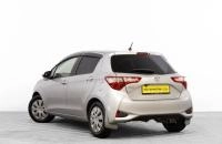 Toyota Vitz 6 из 25