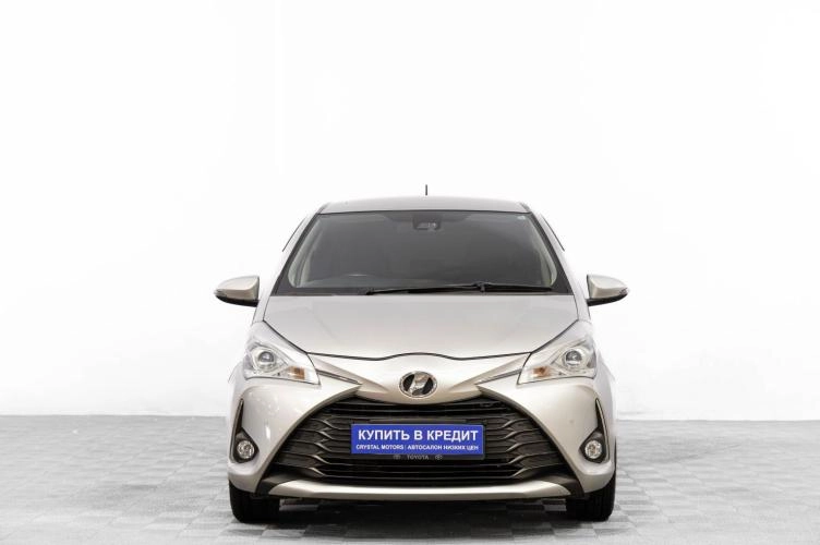 Toyota Vitz 2 из 6