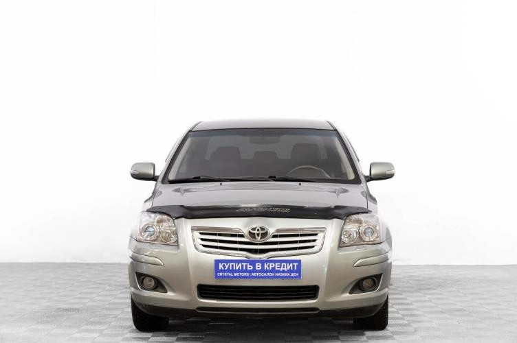 Toyota Avensis 2 из 6