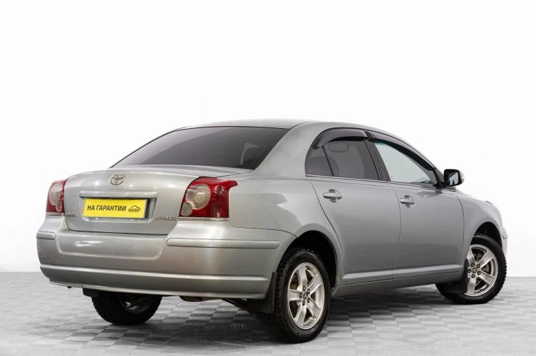 Toyota Avensis 4 из 6