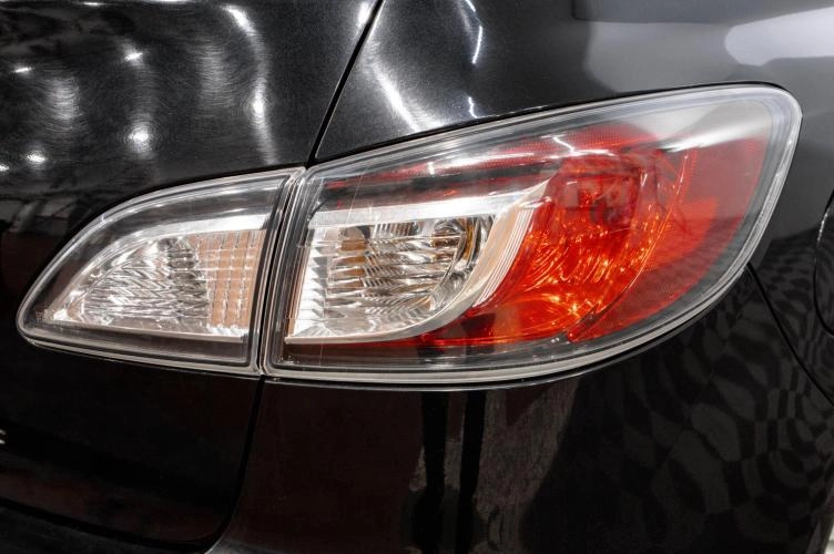 Mazda 3 8 из 23