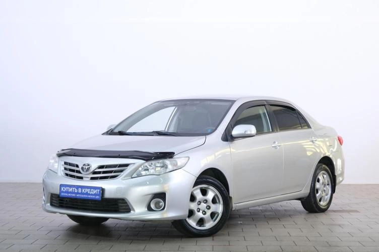 Toyota Corolla 3 из 6