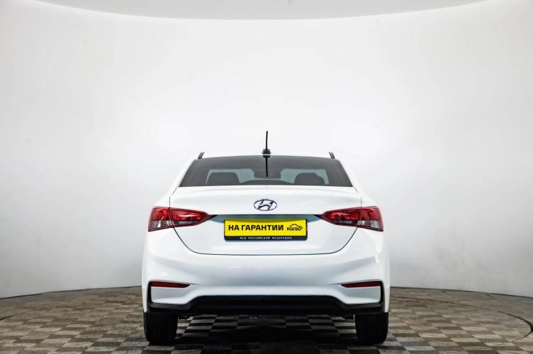 Hyundai Solaris 5 из 6