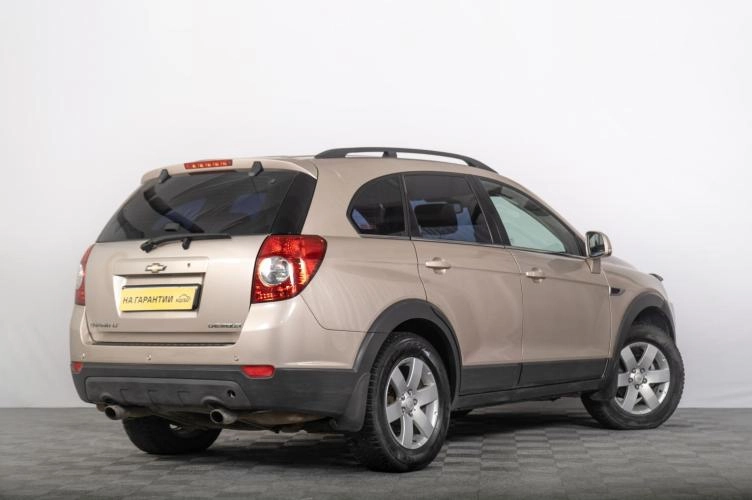 Chevrolet Captiva 6 из 6