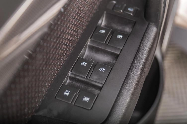 Chevrolet Captiva 7 из 15