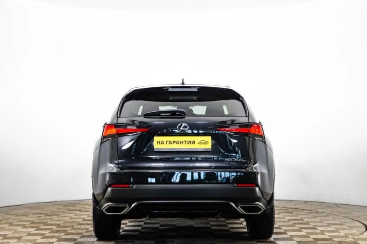 Lexus NX 5 из 6