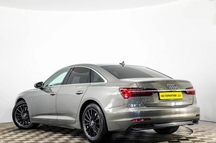 Audi A6 6 из 6