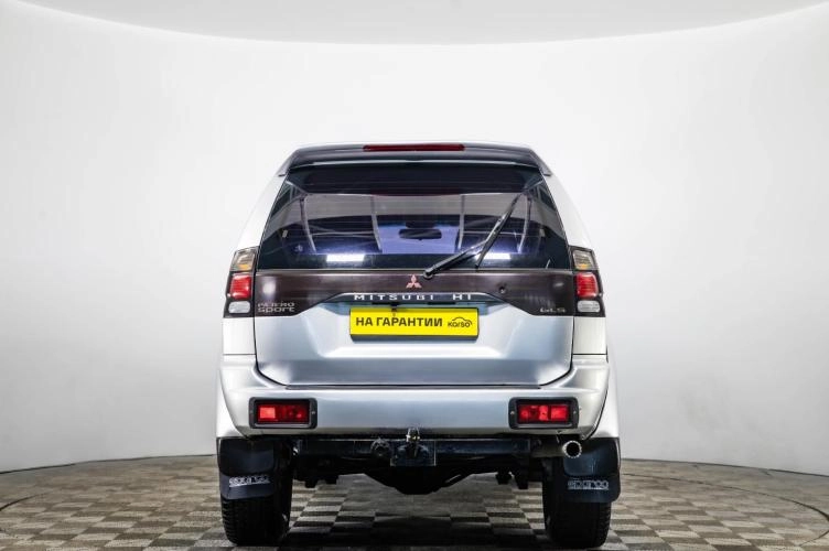 Mitsubishi Pajero Sport 5 из 6