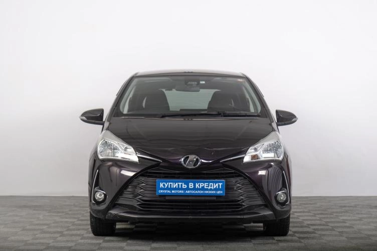 Toyota Vitz 3 из 6