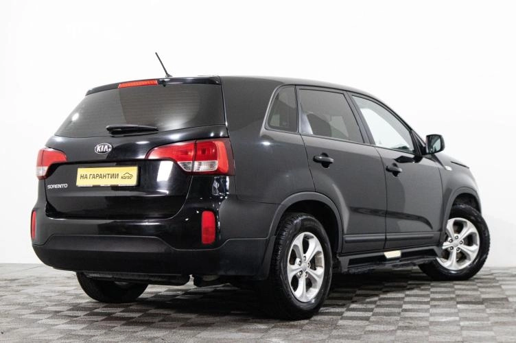 KIA Sorento 6 из 6