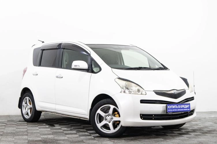 Toyota Ractis 1 из 6