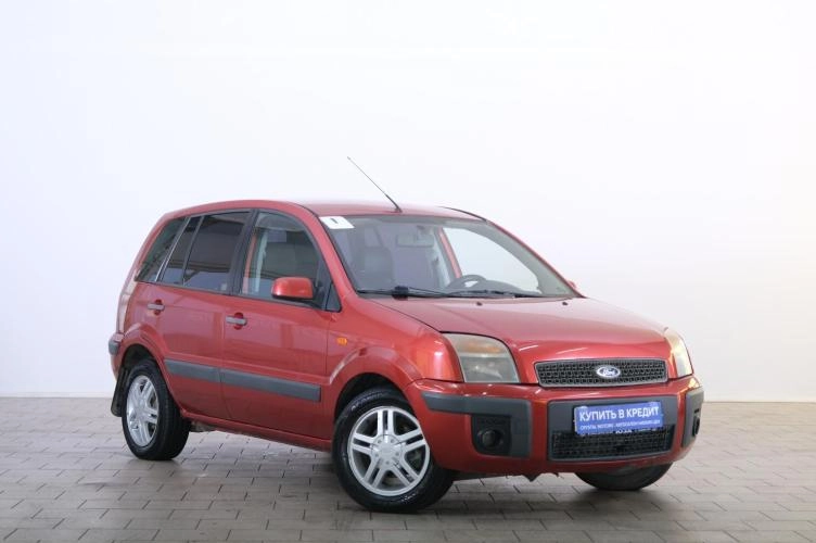 Ford Fusion 1 из 6