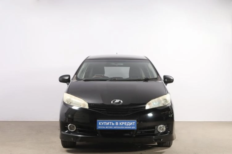 Toyota Wish 2 из 6