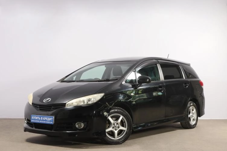 Toyota Wish 3 из 6