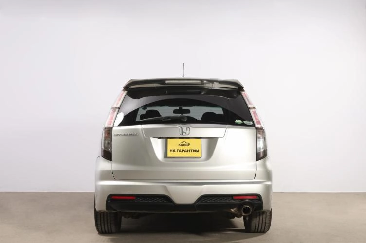Honda Stream 5 из 6