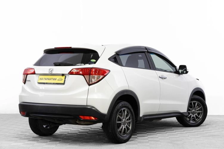 Honda Vezel 4 из 6
