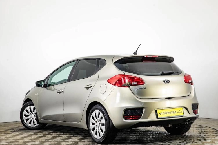 KIA cee'd 6 из 6