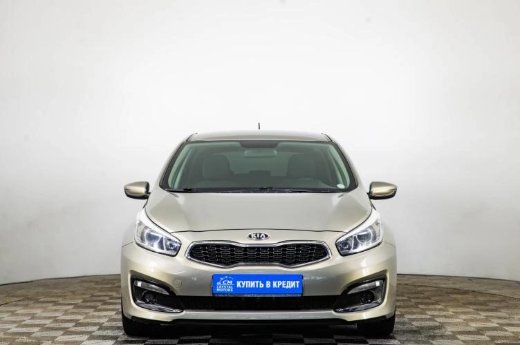 KIA cee'd 2 из 6