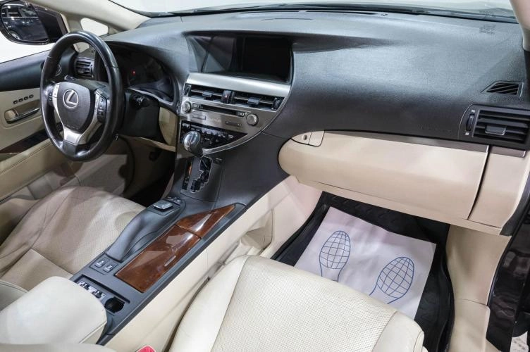 Lexus RX 15 из 43