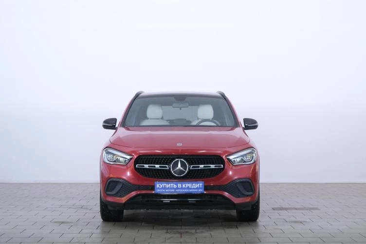 Mercedes-Benz GLA-класс 2 из 6