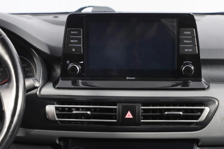 KIA Seltos 10 из 18