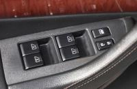 Infiniti QX70 15 из 19