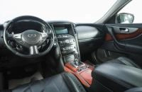 Infiniti QX70 7 из 19