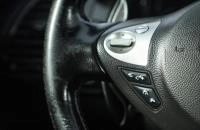 Infiniti QX70 12 из 19