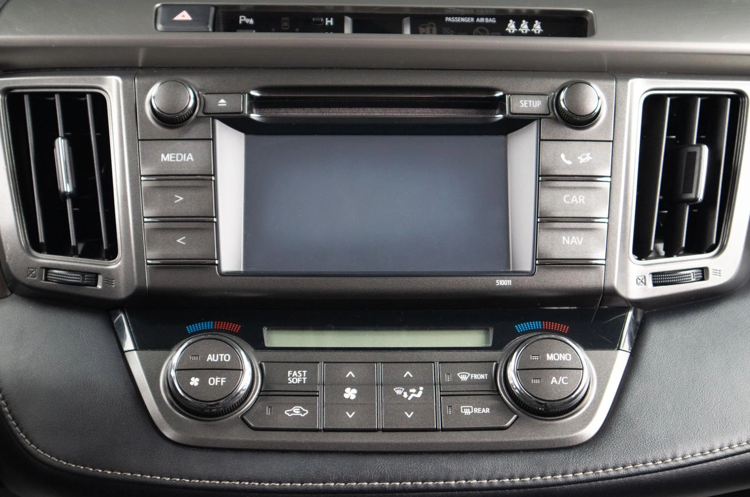 Toyota RAV4 13 из 21