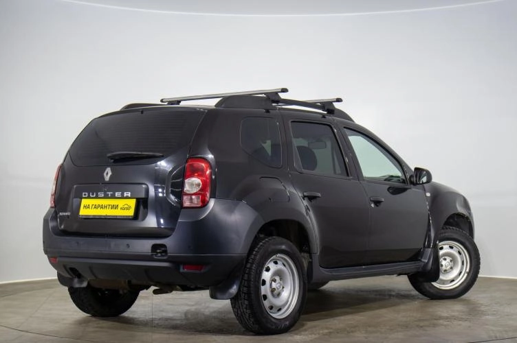 Renault Duster 4 из 6