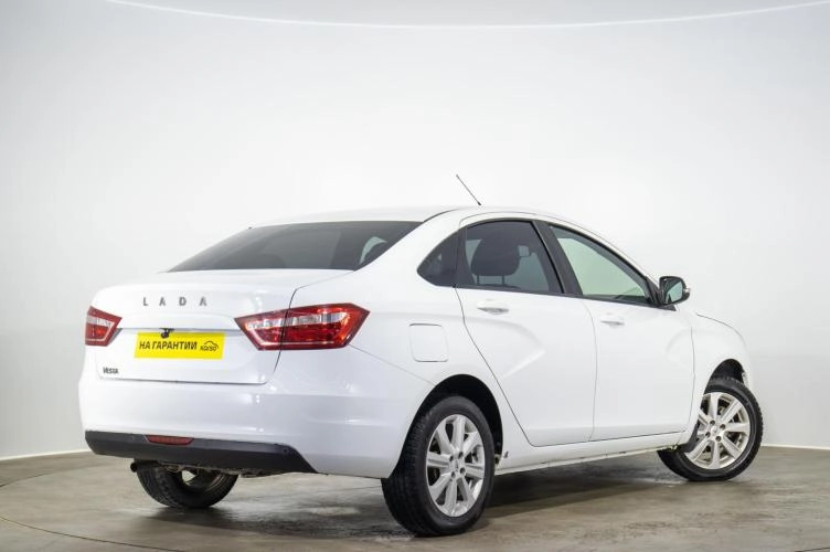 ВАЗ (LADA) Vesta 4 из 6