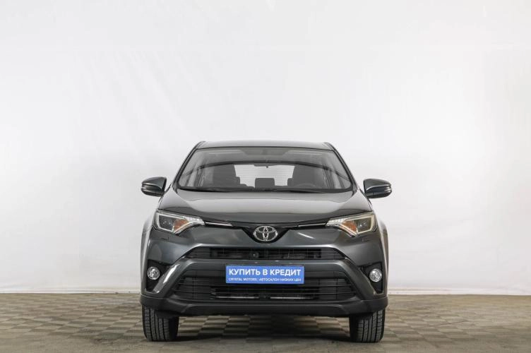 Toyota RAV4 2 из 6