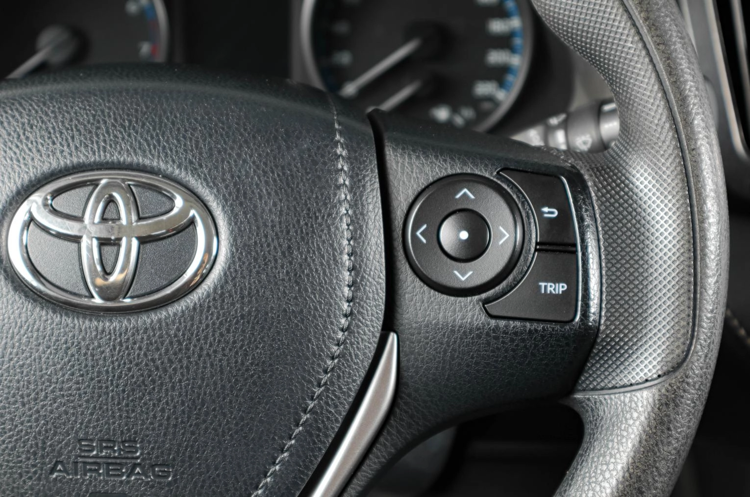 Toyota RAV4 15 из 19