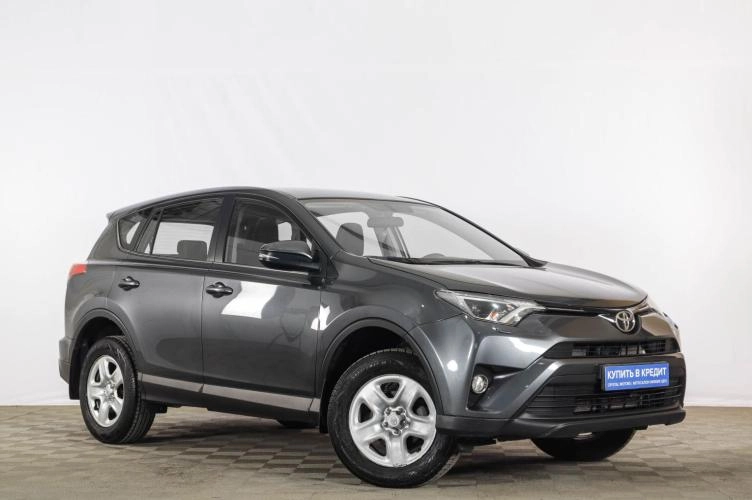 Toyota RAV4 1 из 6