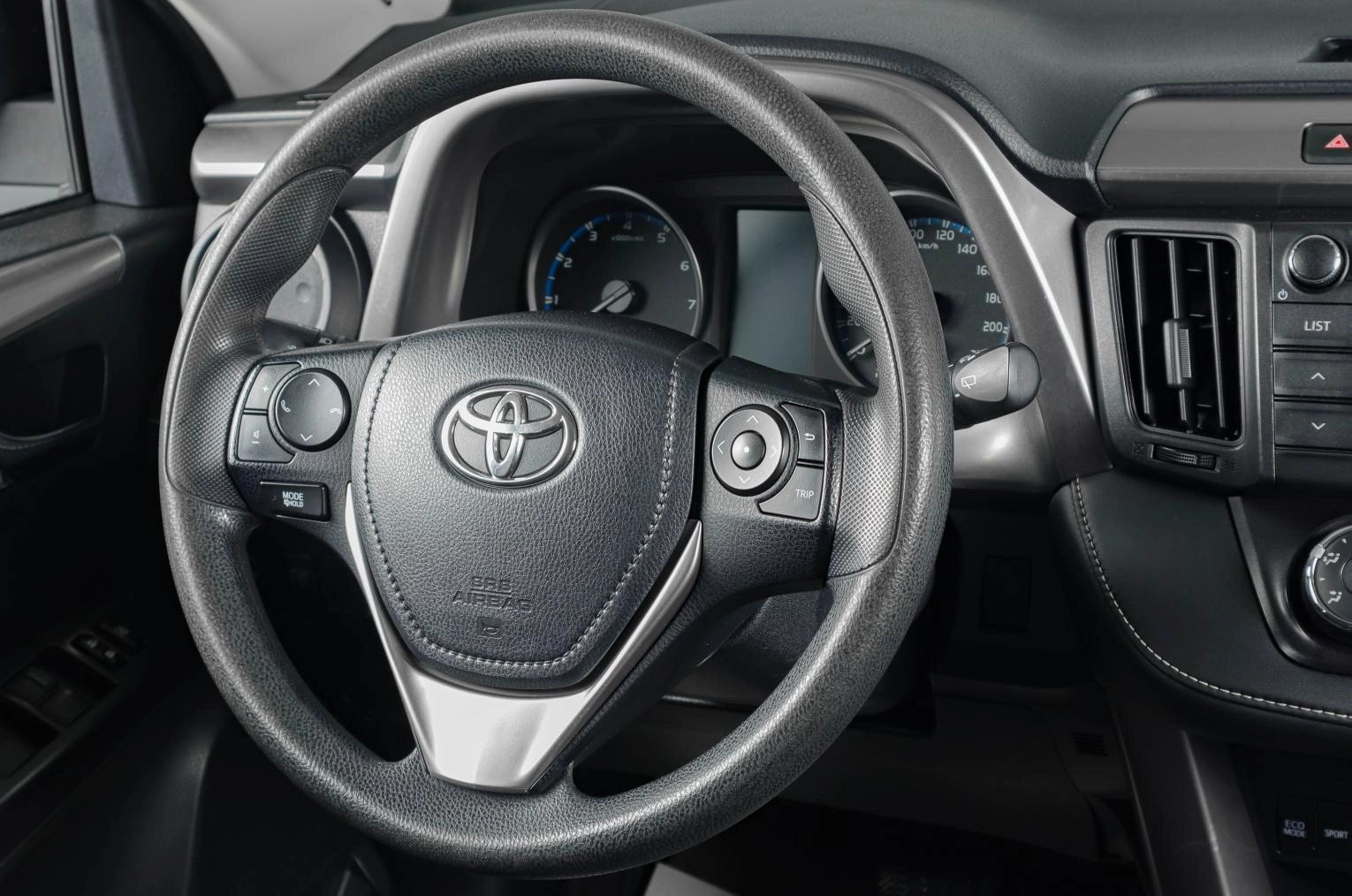 Toyota RAV4 11 из 19