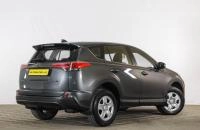 Toyota RAV4 6 из 19