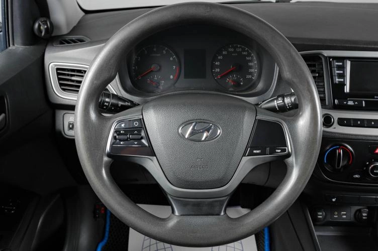 Hyundai Solaris 13 из 18