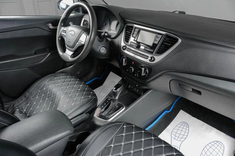 Hyundai Solaris 10 из 18