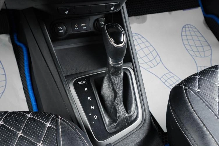 Hyundai Solaris 17 из 18
