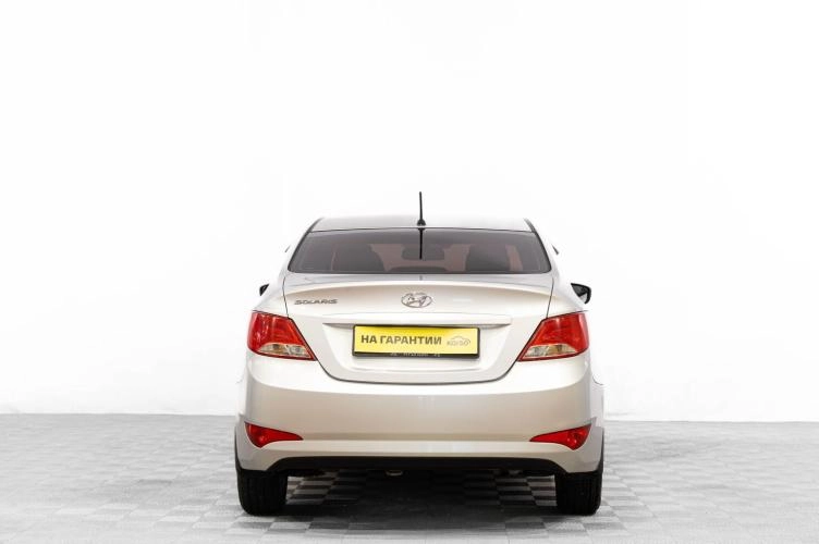 Hyundai Solaris 5 из 6